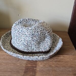 Stylish Tweed Women's Hat